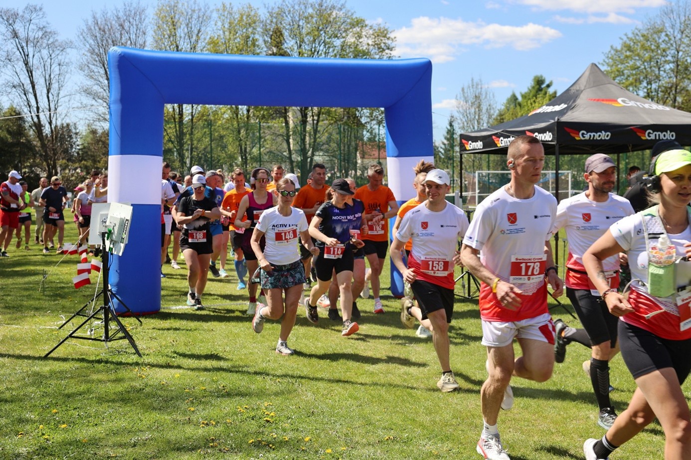 Bieg Świlecki Cross_ Start z Funduszami Europejskimi